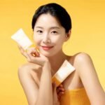 ⁦واقي شمس سيليماكس للعناية بالمسام والبقع الداكنة SPF50+ PA++++ - 50 ملي⁩ - الصورة ⁦3⁩